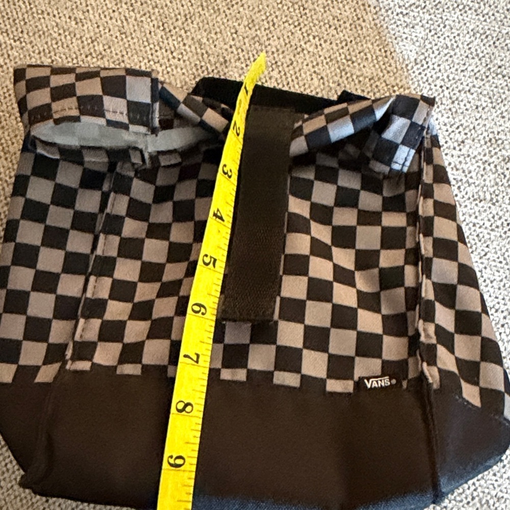 Vans Men's Black and Gray Checkered lunch bag - Picture 9 of 9